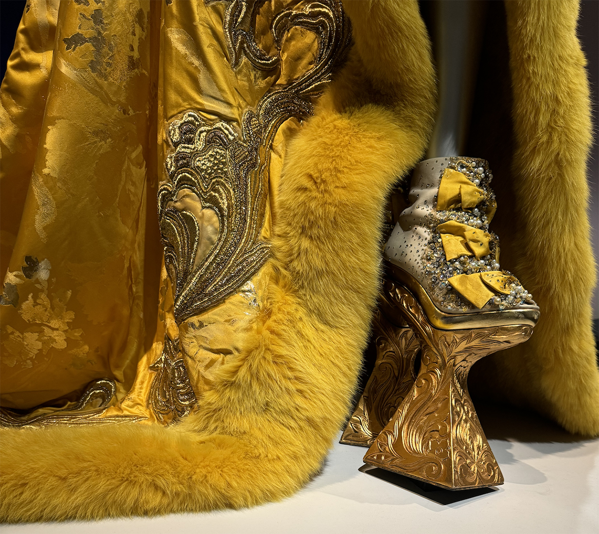 Guo Pei: Fashioning Imagination at M+ - Im Fong Liu